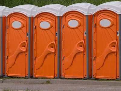 Professional construction toilets services in Glendale,ca - Glendale Portable Toilets Rental